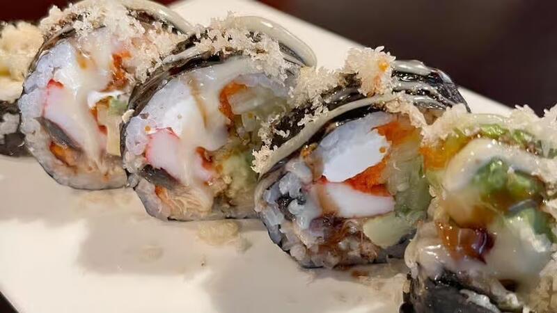 Richmond Roll (8pc)